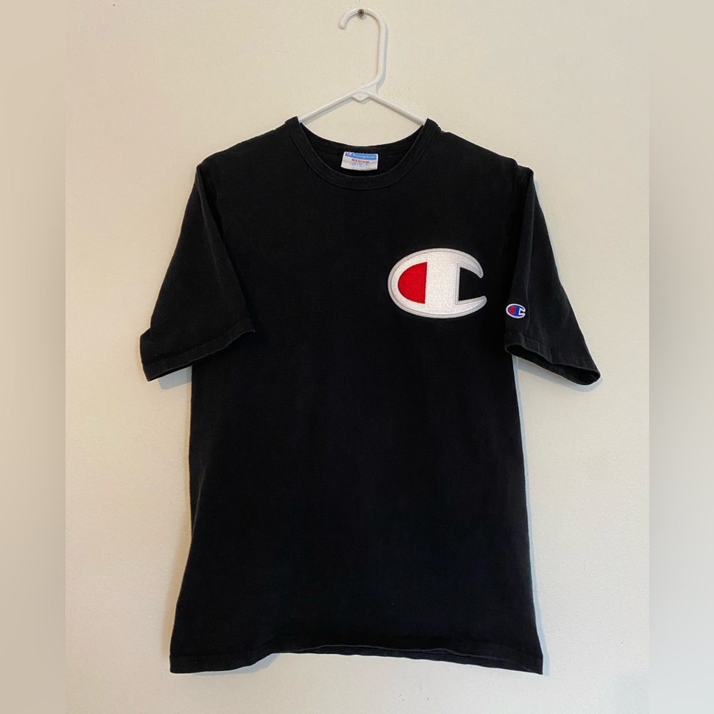 Champion Big Patch Logo T Shirt • Men’s Size Medium Faded Distressed Black